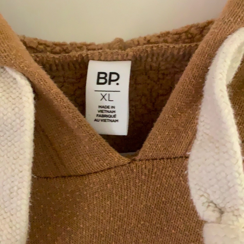 Bell Sleeve Hoodie - Picture 6 of 6